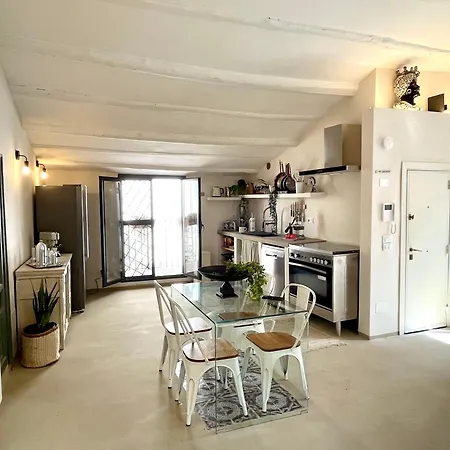 Dream Penthouse Over Main Square Apartment *